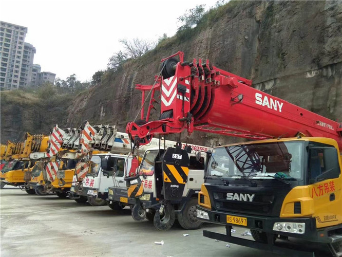 莲花县吊车出租按什么计费？台班费、单次费、里程费怎么算？